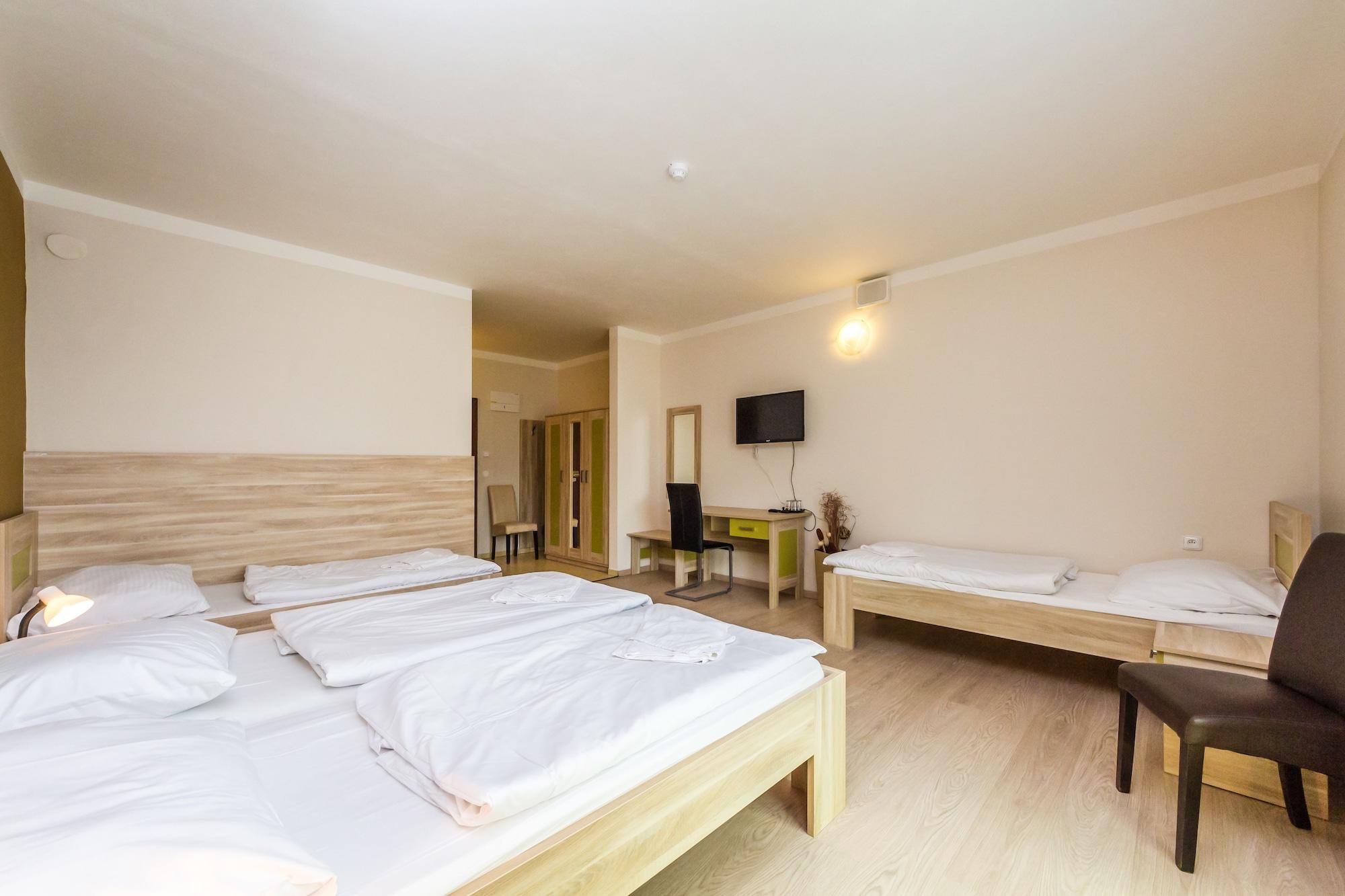 Nad Kralovnou Hotel & Restaurant Praha Eksteriør bilde
