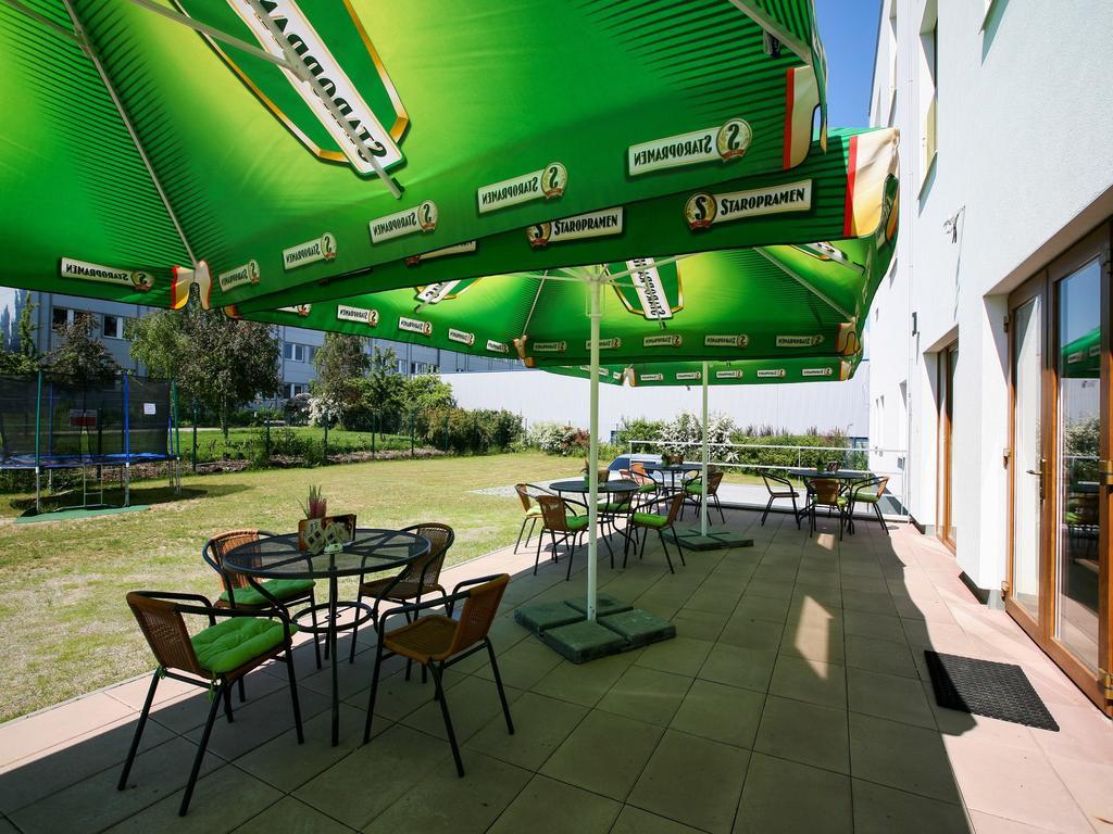Nad Kralovnou Hotel & Restaurant Praha Rom bilde