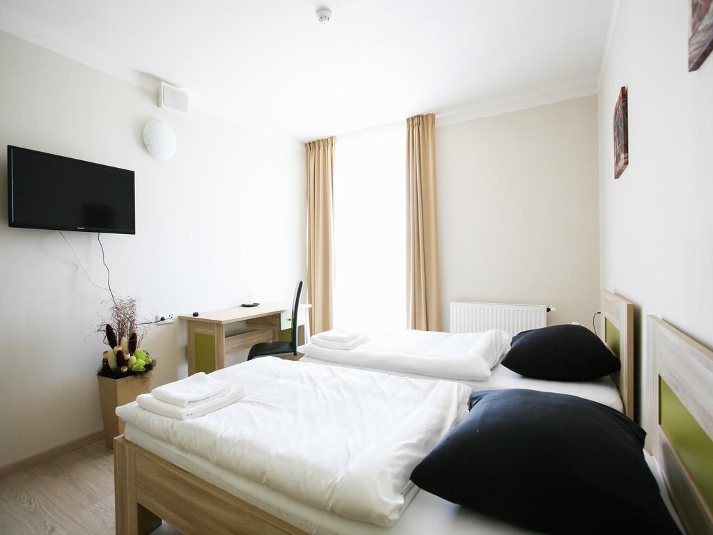 Nad Kralovnou Hotel & Restaurant Praha Rom bilde