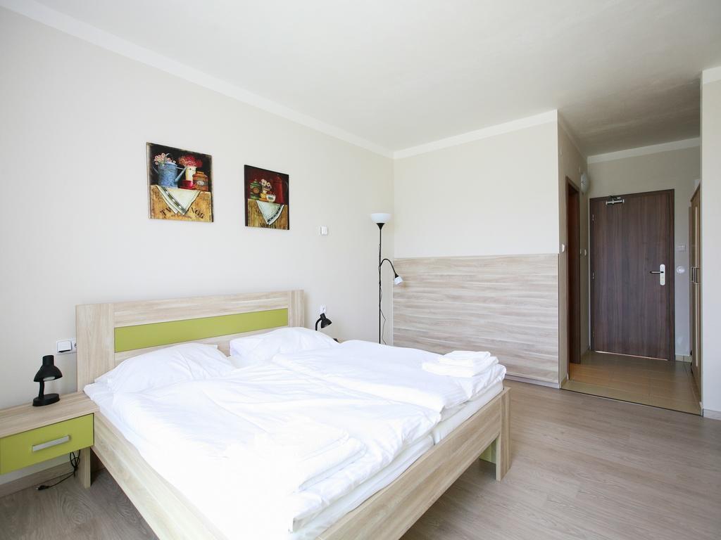 Nad Kralovnou Hotel & Restaurant Praha Eksteriør bilde