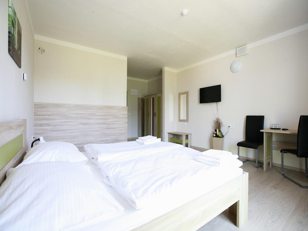 Nad Kralovnou Hotel & Restaurant Praha Eksteriør bilde